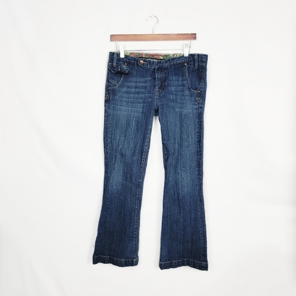 Women's size 9 lowrise Vigoss Jeans - Picture 1 of 6